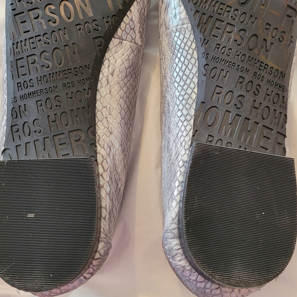 Shoes - Picture 5 of 8